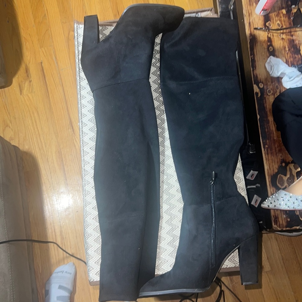 vince camuto brand new thigh high boots suede women’s 13m